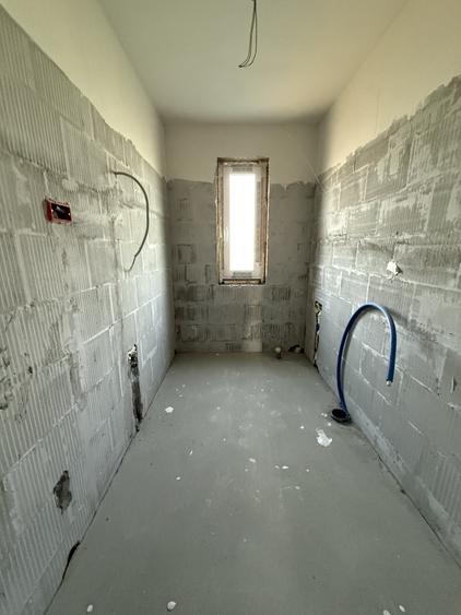 Apartament cu 2 camere decomandat în Chișoda