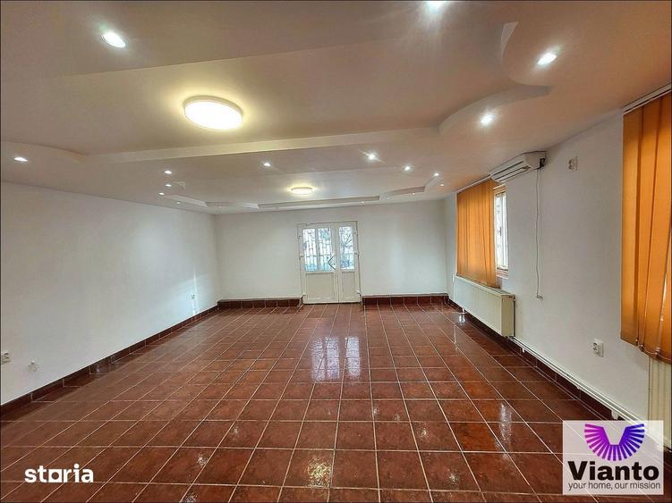 Spațiu comercial, de 80 mp, în Ștrand