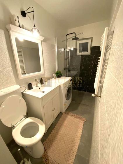 Apartament cu 2 camere decomandat, mobilat în Complex Studențesc