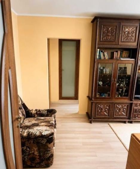Apartament cu 2 camere decomandat în Berceni