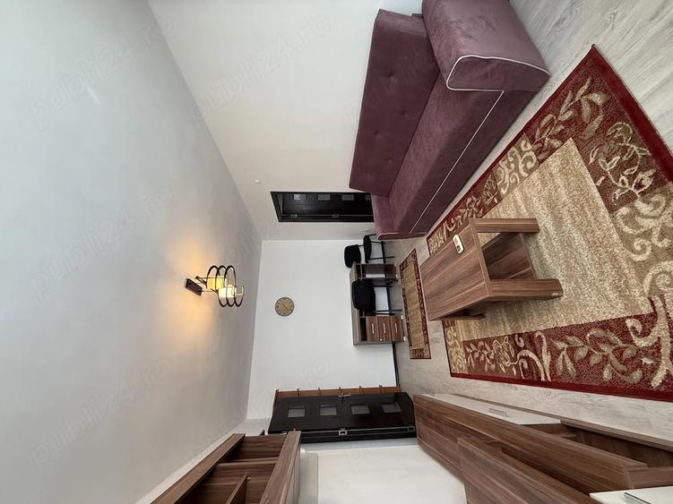 Apartament cu 2 camere semidecomandat în Podu Roș