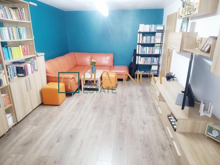 Apartament cu 4 camere decomandat, mobilat în Lipovei