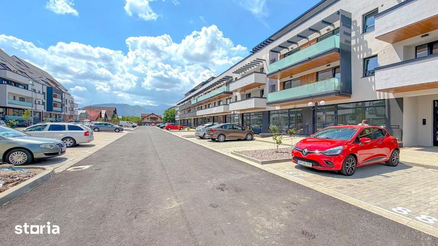 Spațiu comercial, de 46 mp, în Tractorul