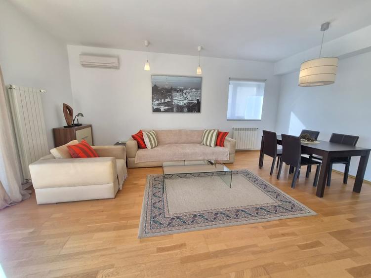 Apartament cu 3 camere decomandat în Iancu Nicolae