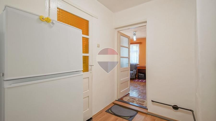 Casă individuală cu 3 camere cu Teren 178 Mp în Schei