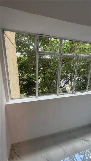Apartament cu 3 camere decomandat, mobilat în Tineretului