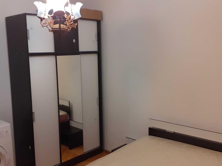 Apartament cu 2 camere decomandat în Central — fotografia 1