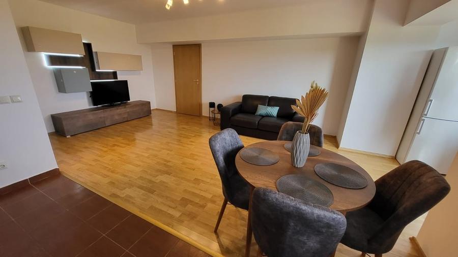 Apartament cu 2 camere decomandat în Pipera