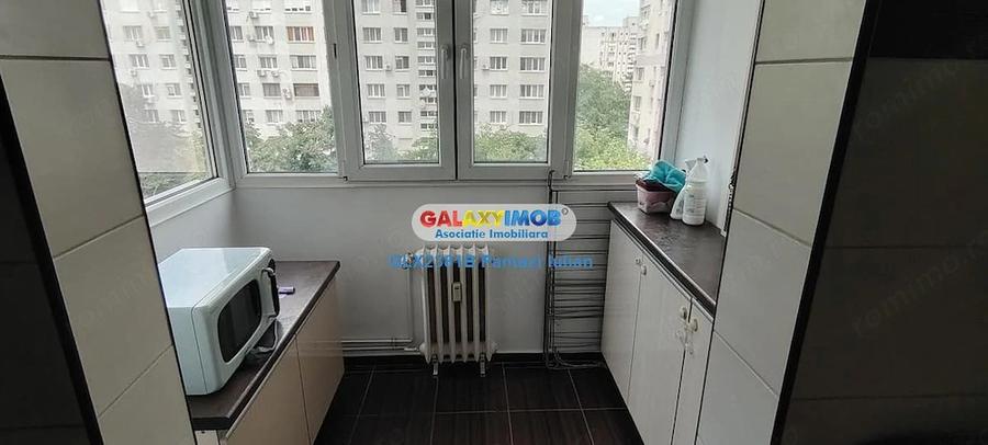 Apartament cu 3 camere decomandat, mobilat în Nicolae Grigorescu