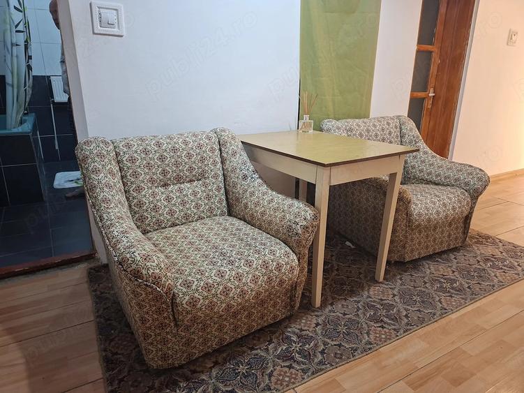 Apartament cu 2 camere decomandat în Europa