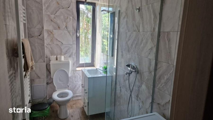 Inchiriez apartament ultracentral, renovat, complet mobilat si utilat - 5