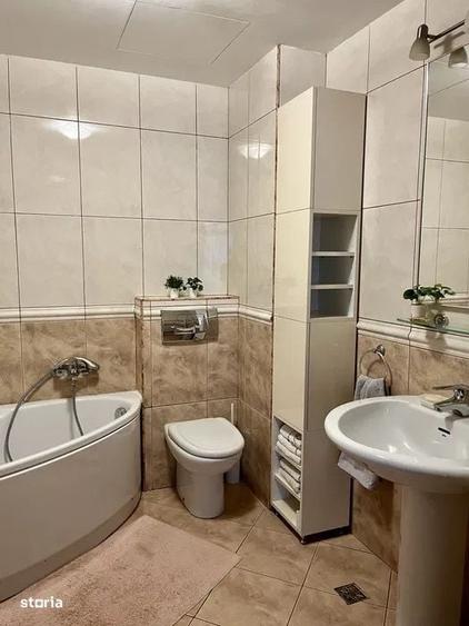Apartament cu 3 camere decomandat în Kiseleff