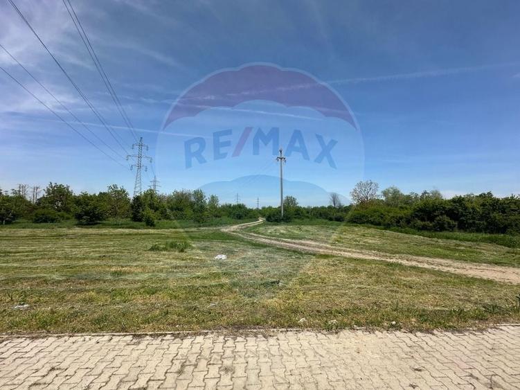 Teren Construcții intravilan de 545000 mp, în Dragomirești-Vale