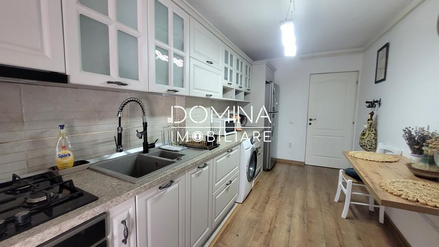 Apartament cu 2 camere decomandat, mobilat în Central