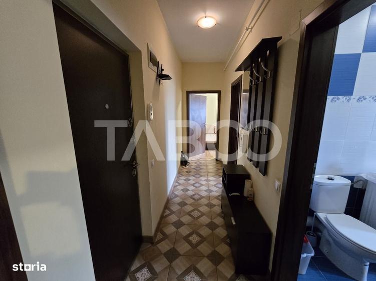 Apartament cu 2 camere decomandat în Piața Cluj