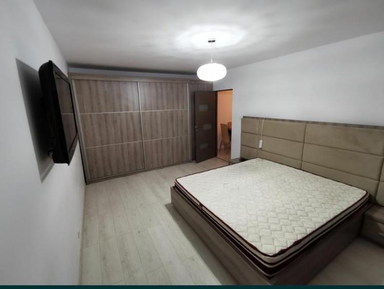 Garsonieră decomandată în Milcov