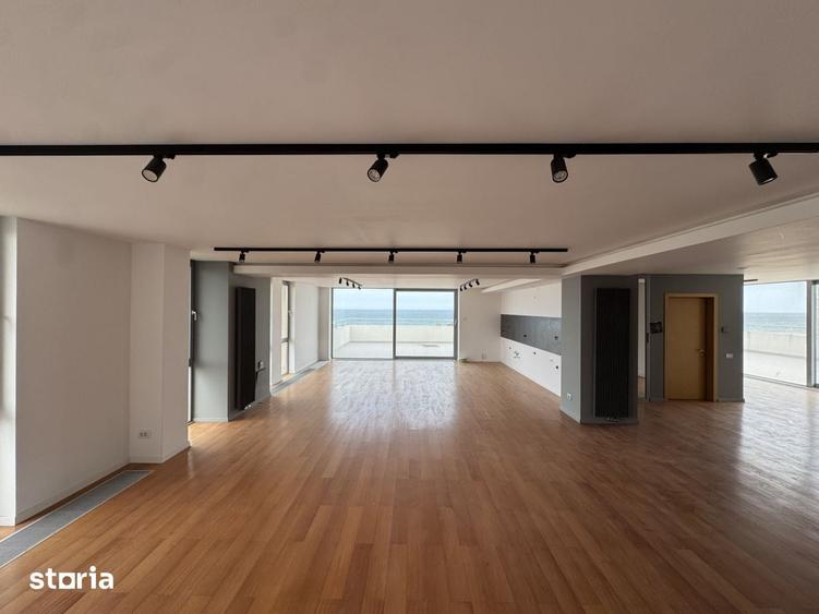 Apartament cu 4 camere în Nord