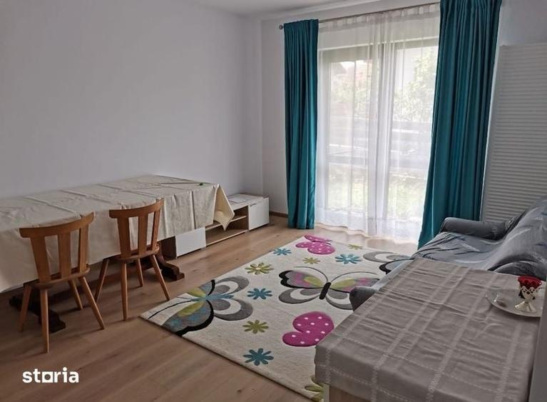 Casă cu 2 camere cu Teren 50 Mp în Rediu