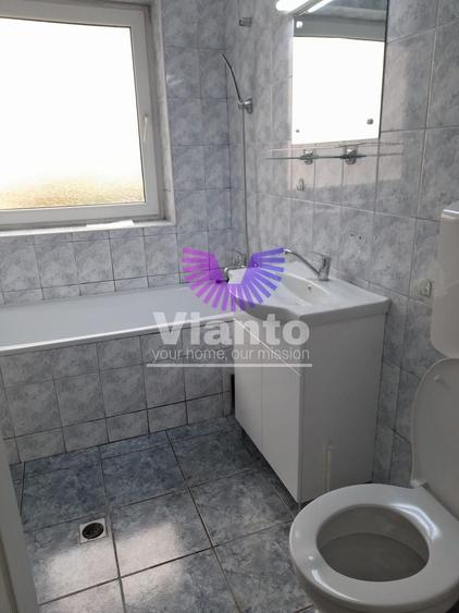 Apartament cu 2 camere semidecomandat, mobilat în Calea Poplăcii