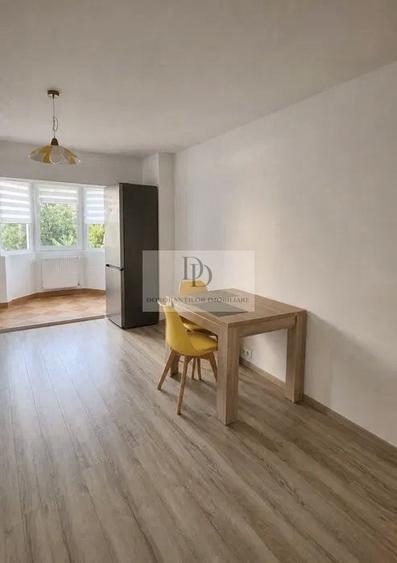 Apartament cu 2 camere decomandat, mobilat în Plopilor