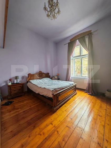 Apartament cu 3 camere decomandat, mobilat în P-ța Maria