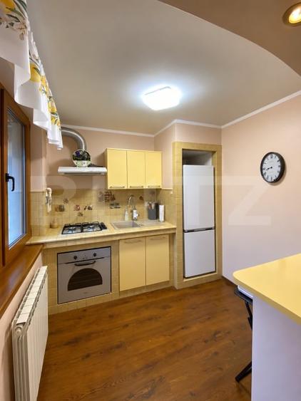Apartament cu 2 camere semidecomandat, mobilat în Central