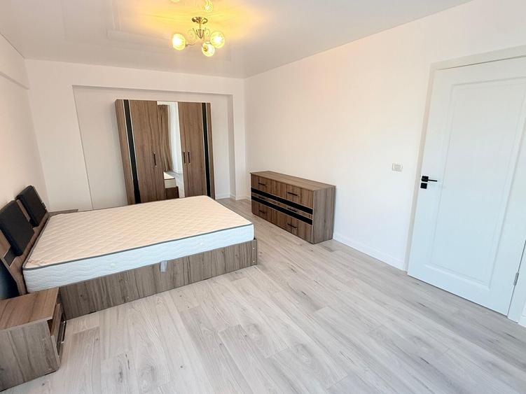 Apartament cu 2 camere decomandat, mobilat în Nicolina