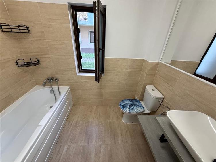 Bloc Nou! Apartament 2 Camere Decomandat Nicolina Aleea Strugurilor - 7