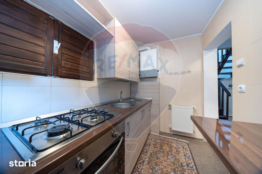 Casă cu 3 camere cu Teren 214 Mp în Central