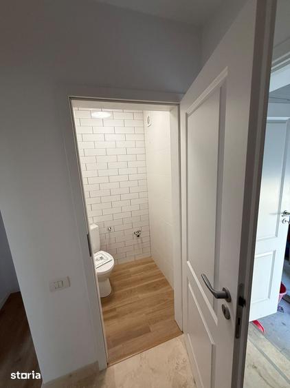 Casă cu 4 camere cu Teren 600 Mp în Glina