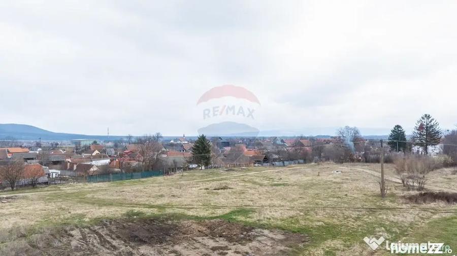 Teren în Crizbav
