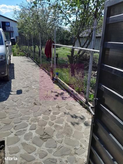 Casă cu 5 camere cu Teren 958 Mp în Central