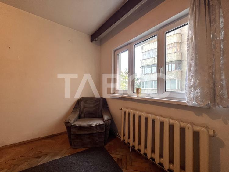 Apartament cu 3 camere decomandat, mobilat în Mănăștur
