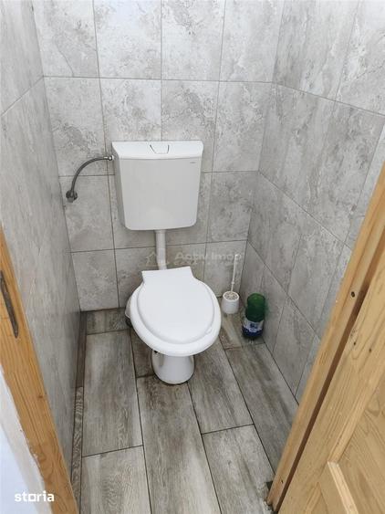 Casă cu 10 camere cu Teren 300 Mp în Central