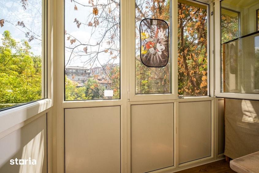 Apartament cu 3 camere în Aviatorilor