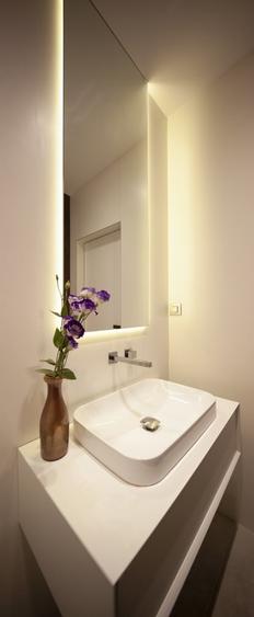Apartament cu 3 camere decomandat, mobilat în Iancu Nicolae