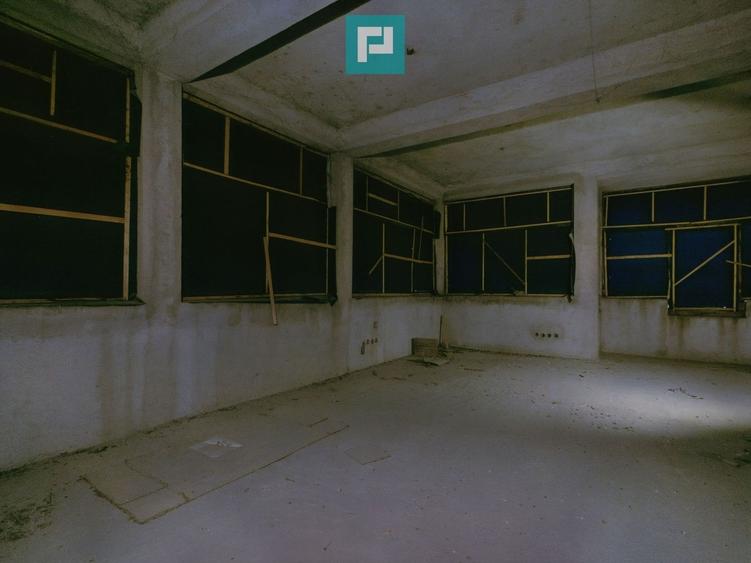 Spațiu industrial, de 6,672 mp, în Freidorf