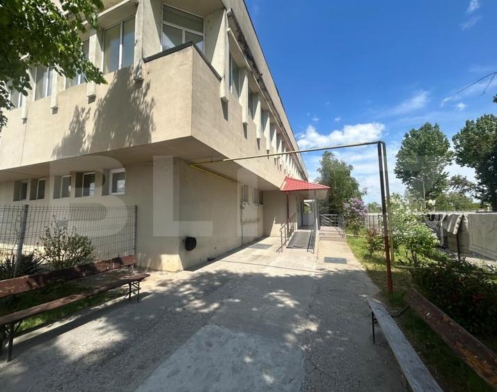 Spațiu comercial, de 1,967 mp, în Centură