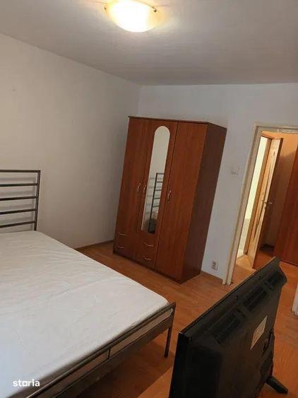 Apartament cu 2 camere semidecomandat, mobilat în Titan