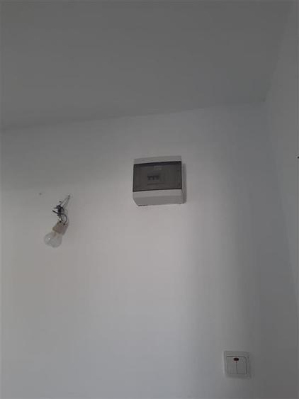 Apartament cu 2 camere semidecomandat în 9 Mai