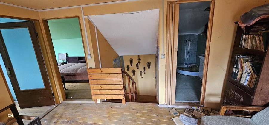 Casă cu Teren 804 Mp în Vârteșcoiu