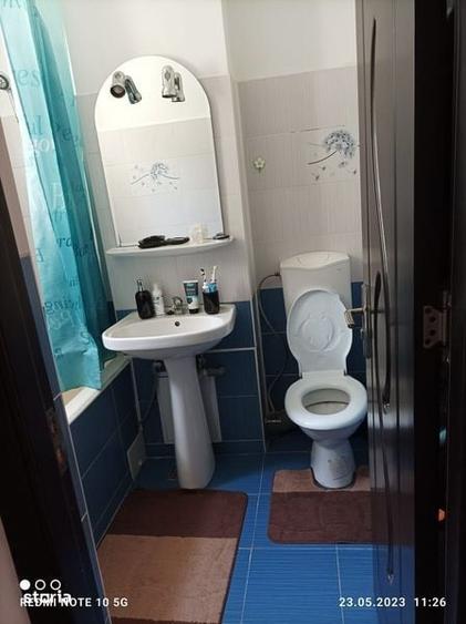 Apartament cu 2 camere semidecomandat în Gorjului