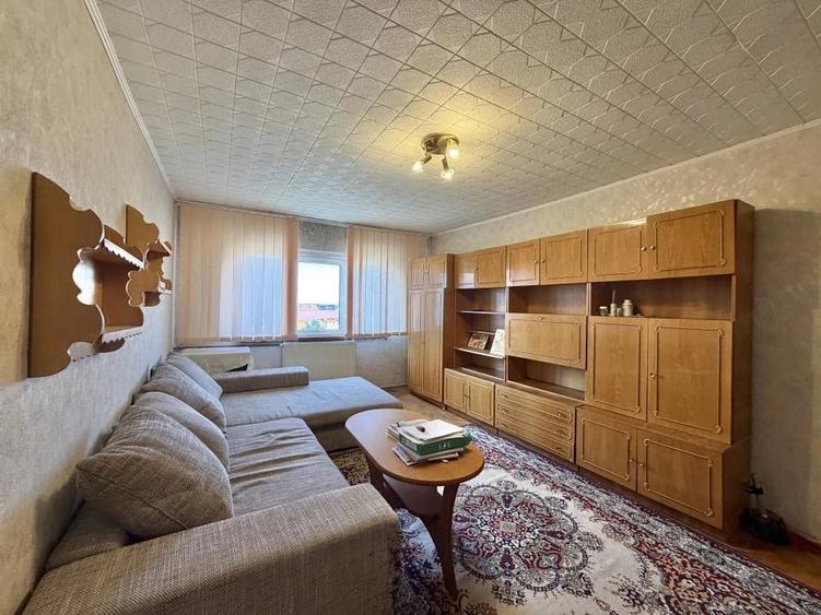 Apartament cu 2 camere decomandat în Soarelui