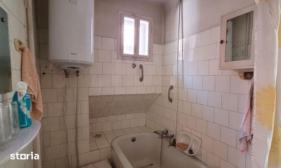 Casă cu 3 camere cu Teren 481 Mp în Mărăști
