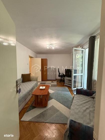 Apartament cu 3 camere decomandat în Tudor