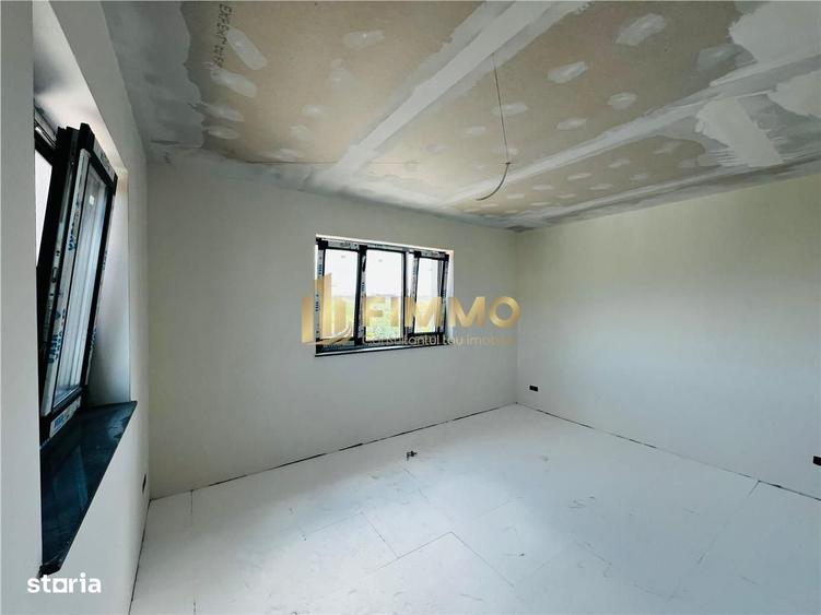 Casă cu 4 camere cu Teren 500 Mp în Moara
