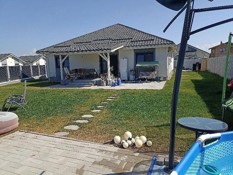 Casă cu Teren 650 Mp în Hărman