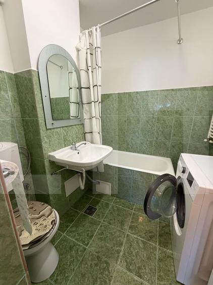 Apartament cu 2 camere decomandat, mobilat în Central