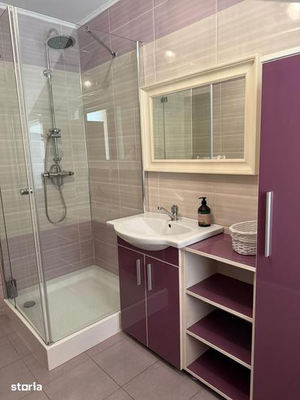 Casă cu 7 camere cu Teren 1783 Mp în Hărman