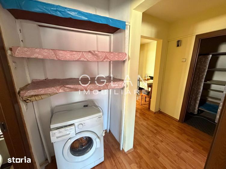 Apartament cu 3 camere decomandat în Vasile Aaron